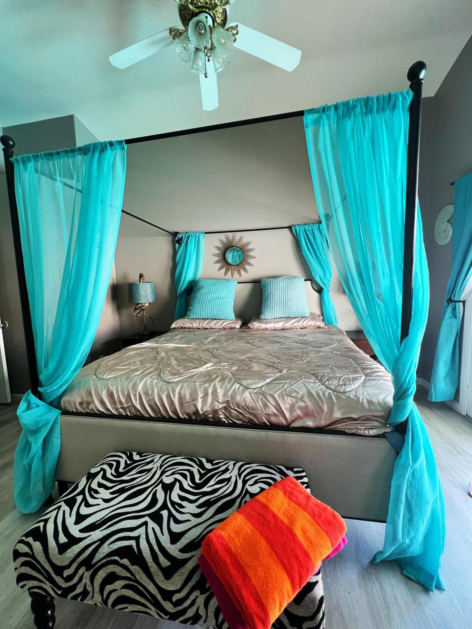 فيلا Amazing Heated Pool And Private Hot Tub 3Br In Heart Of Lv لاس فيغاس المظهر الخارجي الصورة