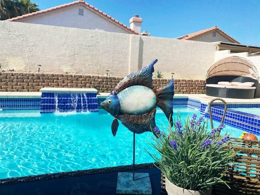 فيلا Amazing Heated Pool And Private Hot Tub 3Br In Heart Of Lv لاس فيغاس المظهر الخارجي الصورة